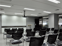 培训室 S.jpg 培训室 S.jpg